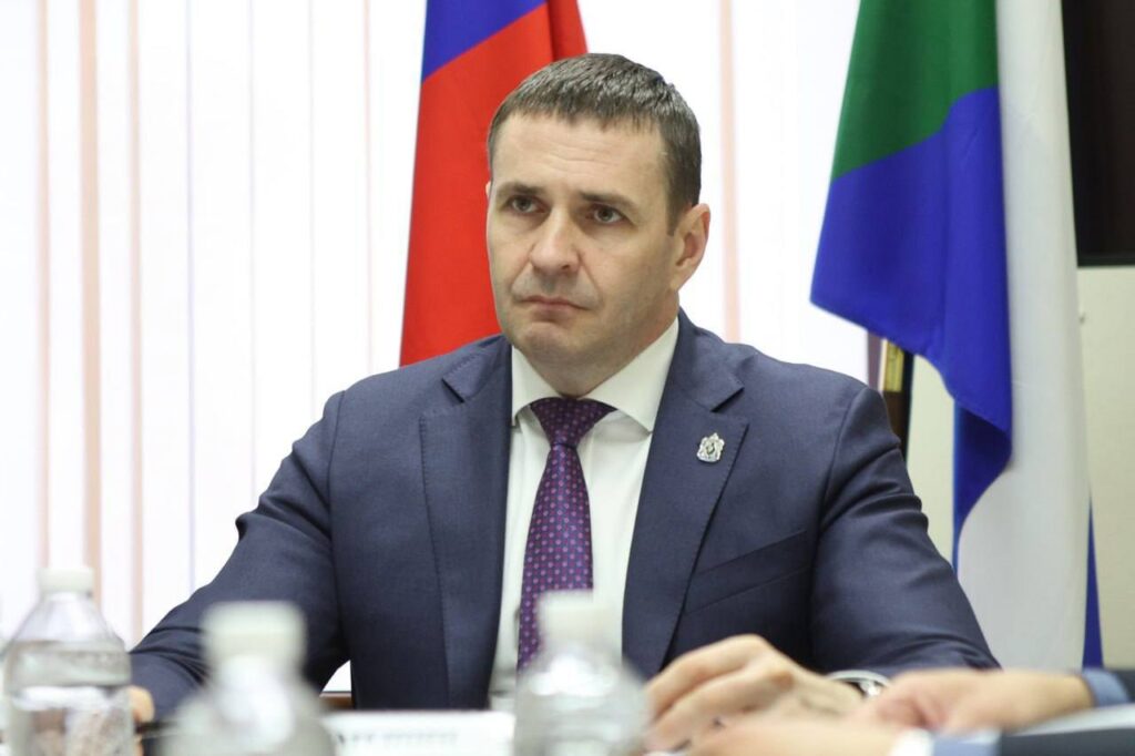 Хабаровский судостроительный завод могут передать в управление краю