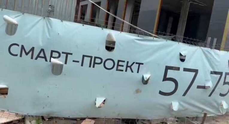 Состояние территорий возле строек возмутило мэра Благовещенска