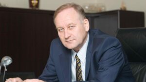 геннадия лазарева