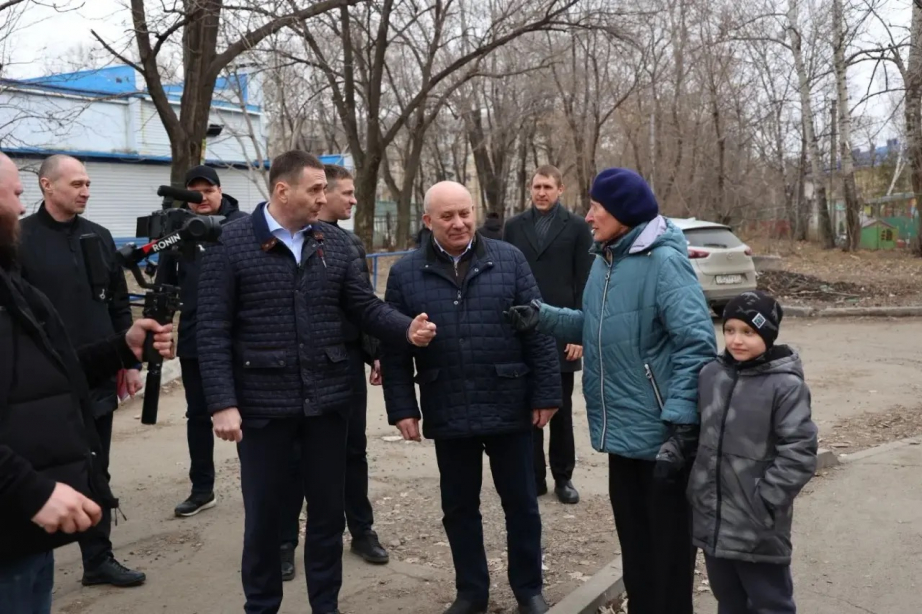 В Хабаровске взялись за ремонт проблемных дорог