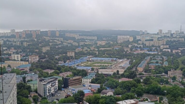 Во Владивостоке опечатали кафе “Диана” на Спортивном рынке