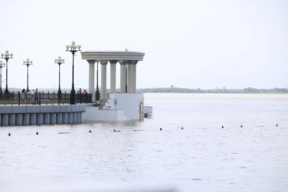 Уровень воды в Амуре начал снижаться