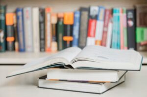 ФАС добилась снижения цен на школьные учебники